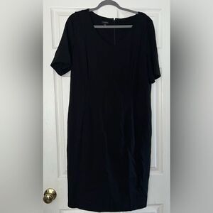 Talbots V-Neck Short Sleeve Stretch Jersey Sheath Dress in Black Size 14 EUC